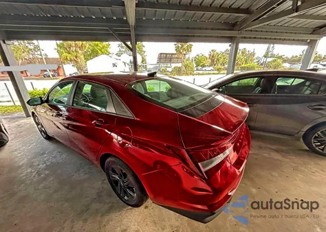 2022 Hyundai Elantra Sel from USA, damaged, VIN 5NPLM4AG2NH064474